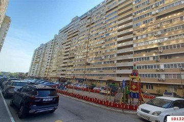 Фото №1: 2-комнатная квартира 71 м² - Краснодар, мкр. 2-я Площадка, ул. Кореновская, 2/1