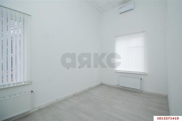 Фото №3: Офисное помещение 585 м² - Краснодар, мкр. Центральный, ул. Коммунаров, 268