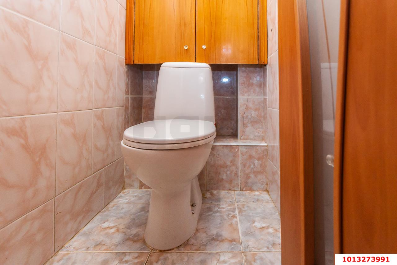 Фото №6: 3-комнатная квартира 58&nbsp;м², 1/2&nbsp;эт. - Краснодар, Прикубанский внутригородской округ, мкр. имени Н.И. Вавилова, ул. имени Калинина, 1к13