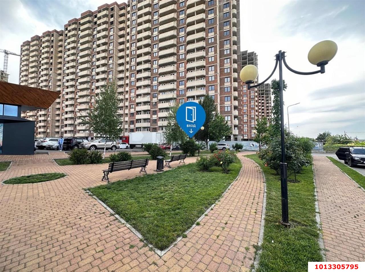 Фото №1: Торговое помещение 52 м² - Краснодар, имени Петра Метальникова, ул. Ростовское шоссе, 30/6