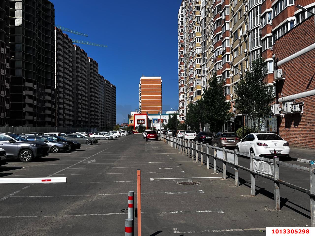 Фото №11: Торговое помещение 67 м² - Краснодар, жилой комплекс Лучший, ул. Ростовское шоссе, 30/7