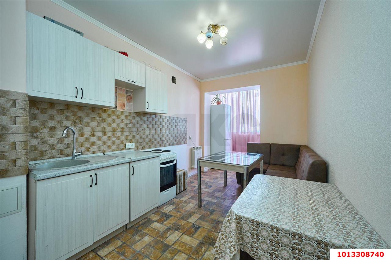 Фото №4: 1-комнатная квартира 41&nbsp;м², 10/11&nbsp;эт. - Краснодар, Карасунский внутригородской округ, мкр. Черёмушки, ул. Селезнёва, 4/5
