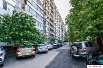 Фото №1: 2-комнатная квартира 75 м² - Краснодар, мкр. Центральный, ул. Гоголя, 23