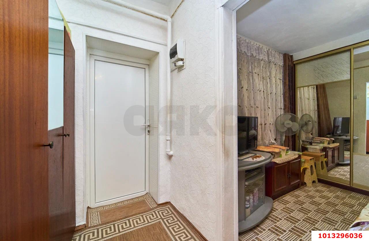 Фото №5: Часть дома 67&nbsp;м² + 2&nbsp;сот., 1&nbsp;эт. - Краснодар, Западный внутригородской округ, мкр. Кожзавод, ул. Володи Головатого, 61