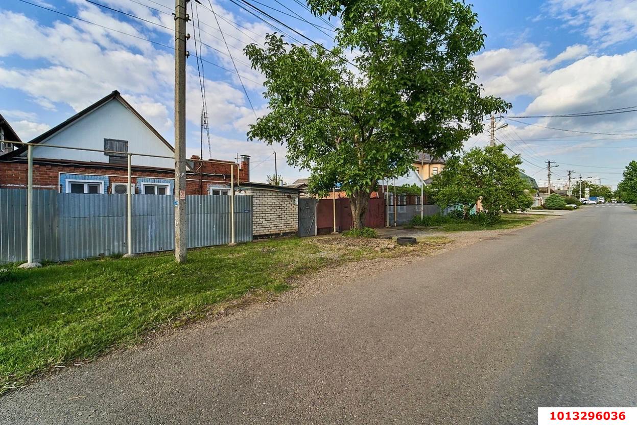 Фото №9: Часть дома 67&nbsp;м² + 2&nbsp;сот., 1&nbsp;эт. - Краснодар, Западный внутригородской округ, мкр. Кожзавод, ул. Володи Головатого, 61