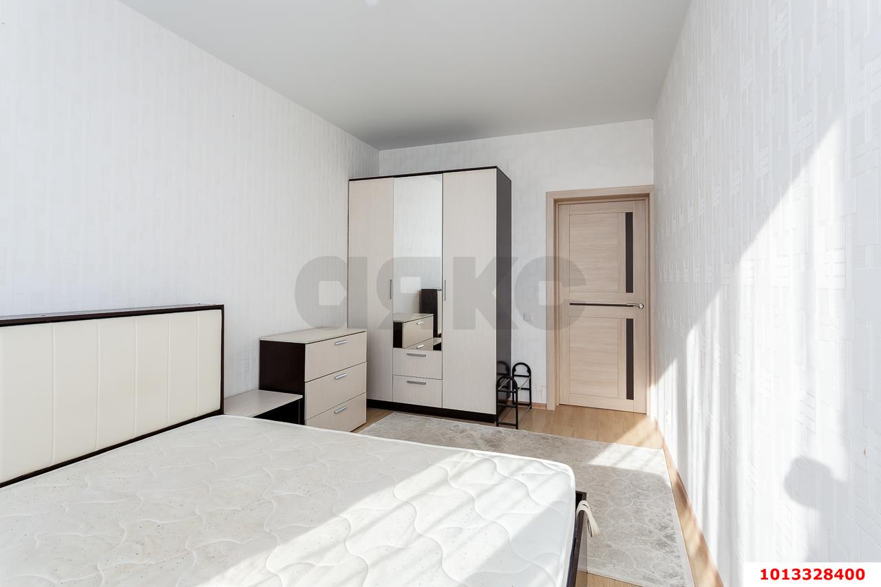 Фото №9: 3-комнатная квартира 80&nbsp;м², 24/25&nbsp;эт. - Краснодар, Карасунский внутригородской округ, Гидростроителей, мкр. жилой комплекс Парусная Регата, ул. Автолюбителей, 1Дк1