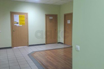 Фото №2: Офисное помещение 44 м² - Краснодар, мкр. Западный внутригородской округ, ул. Бабушкина, 252