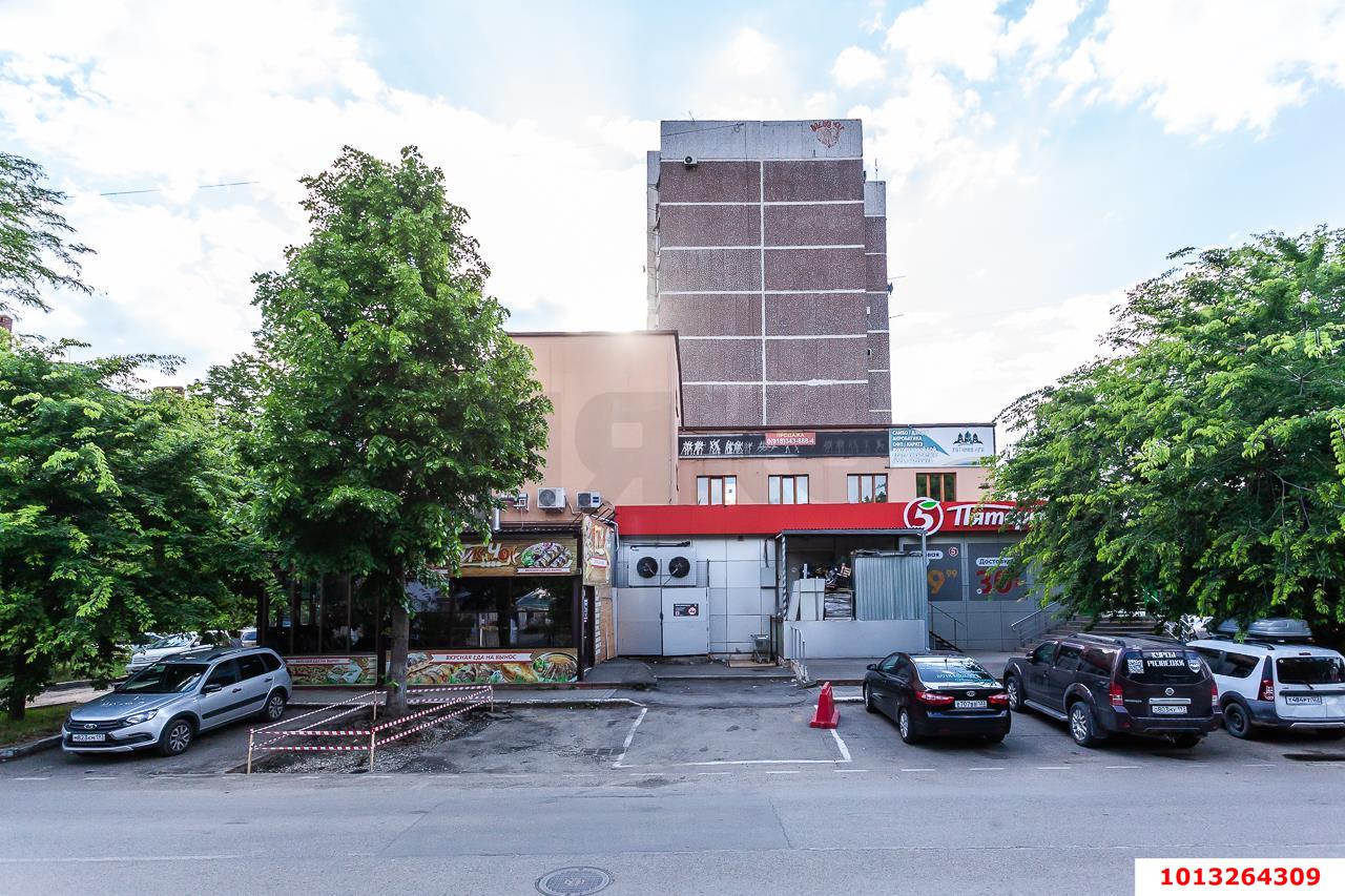 Фото №43: Торговое помещение 970 м² - Краснодар, Фестивальный, ул. Гагарина, 170/1