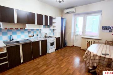 Фото №1: 3-комнатная квартира 82&nbsp;м², 2/5&nbsp;эт. - Краснодар, мкр. Табачная Фабрика, ул. Ипподромная, 53/1