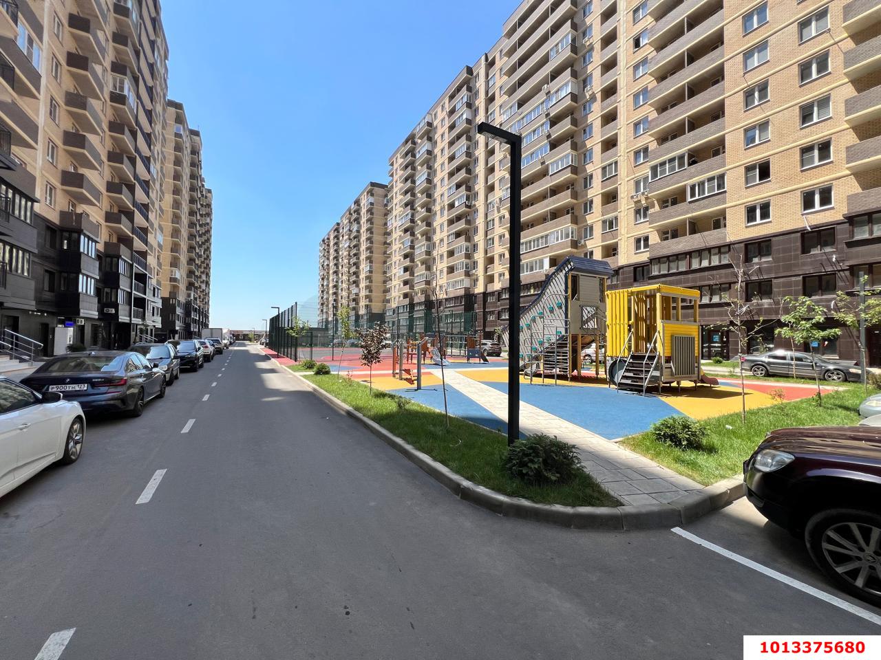 Фото №9: Торговое помещение 46&nbsp;м², 1/16&nbsp;эт. - Краснодар, Прикубанский внутригородской округ, мкр. жилой комплекс Ракурс, ул. имени Героя Ростовского, 8к7