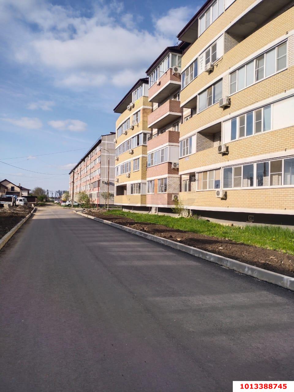 Фото №1: 1-комнатная квартира 33&nbsp;м², 4/5&nbsp;эт. - Южный, мкр. жилой комплекс Ясная Поляна, ул. Войсковая, 10В