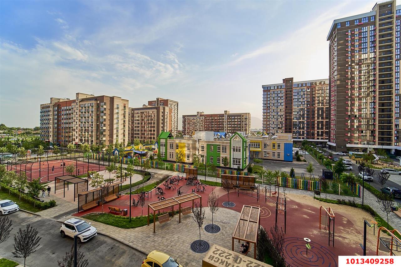 Фото №15: 2-комнатная квартира 70&nbsp;м², 4/18&nbsp;эт. - Знаменский, Карасунский внутригородской округ, мкр. Родные Просторы, ул. Природная, 10Бк2