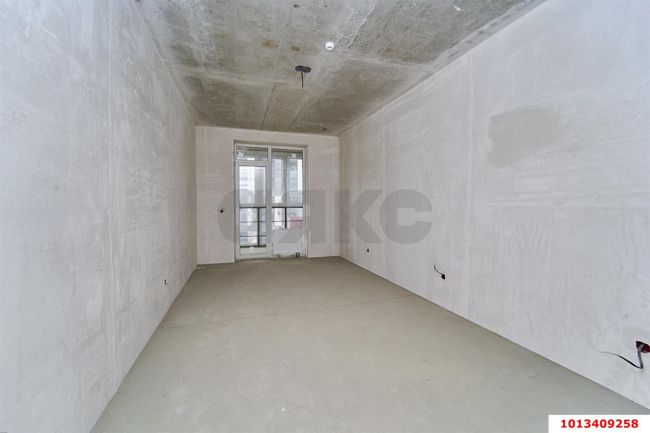 Фото №5: 2-комнатная квартира 70&nbsp;м², 4/18&nbsp;эт. - Знаменский, Карасунский внутригородской округ, мкр. Родные Просторы, ул. Природная, 10Бк2