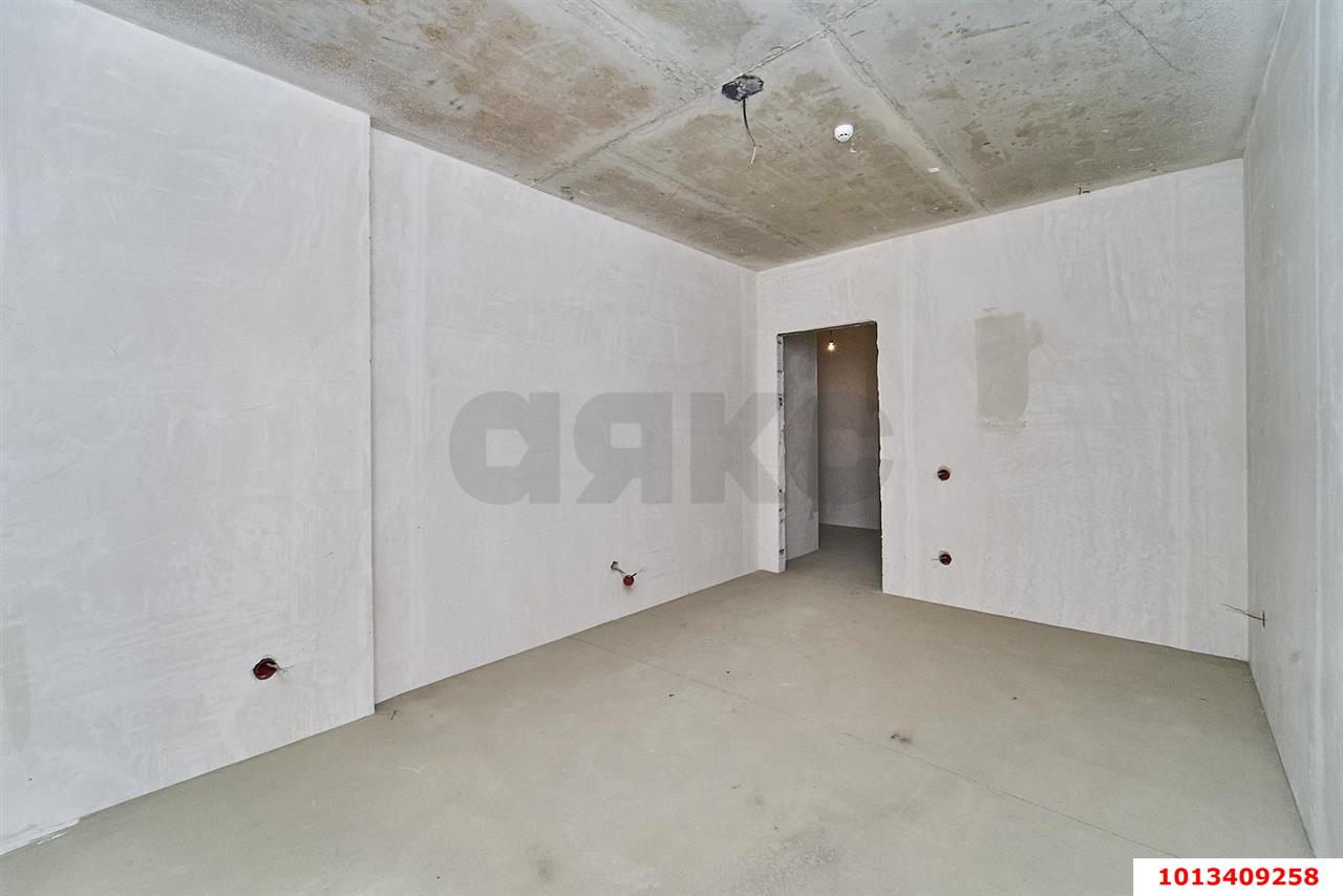 Фото №6: 2-комнатная квартира 70&nbsp;м², 4/18&nbsp;эт. - Знаменский, Карасунский внутригородской округ, мкр. Родные Просторы, ул. Природная, 10Бк2