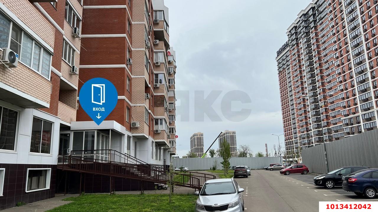 Фото №4: Торговое помещение 169 м² - Краснодар, жилой комплекс Лиговский, ул. Героя Пешкова, 7