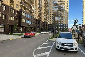 Фото №2: Торговое помещение 50 м² - Краснодар, мкр. жилой комплекс Ракурс, ул. имени Героя Ростовского, 8к3