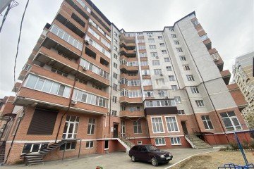 Фото №1: 1-комнатная квартира 48 м² - Краснодар, мкр. Музыкальный, ул. Агрохимическая, 136/1