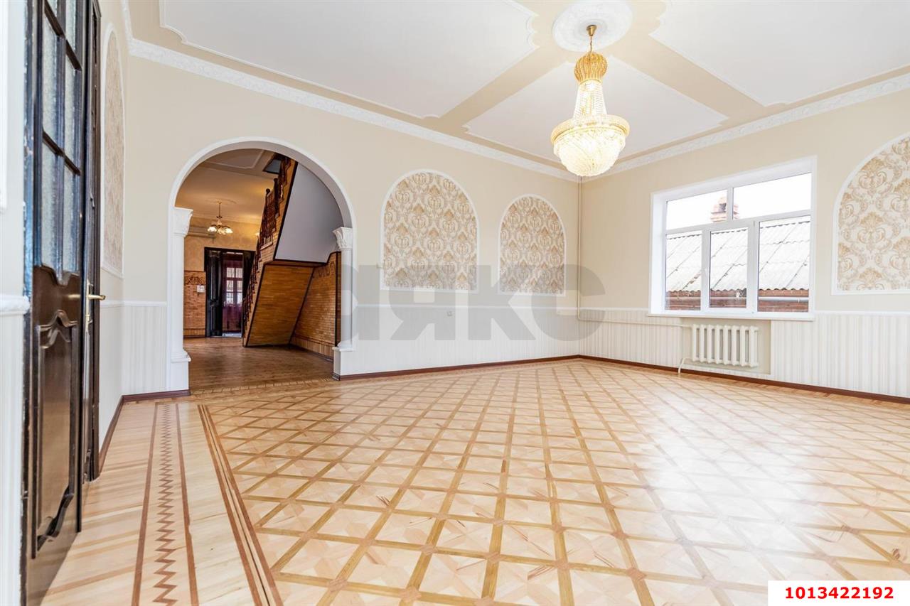 Фото №10: Отдельное здание 283&nbsp;м², 2/2&nbsp;эт. - Краснодар, Западный внутригородской округ, мкр. Сельскохозяйственный Институт, ул. Северная, 43