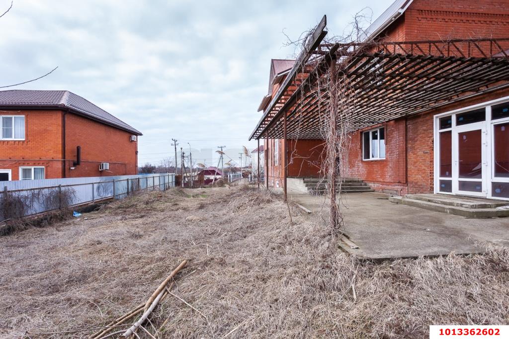 Фото №12: Дом 291&nbsp;м² + 13.61&nbsp;сот., 2&nbsp;эт. - Выселки, мкр. квартал Центр, пер. Коммунаров, 3/2