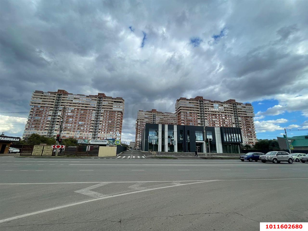 Фото №6: Торговое помещение 1150 м² - Краснодар, Калинино, ул. Российская, 596