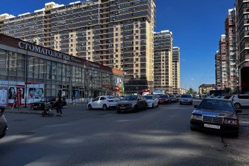 Фото №4: Торговое помещение 40 м² - Краснодар, мкр. имени Петра Метальникова, ул. Петра Метальникова, 36