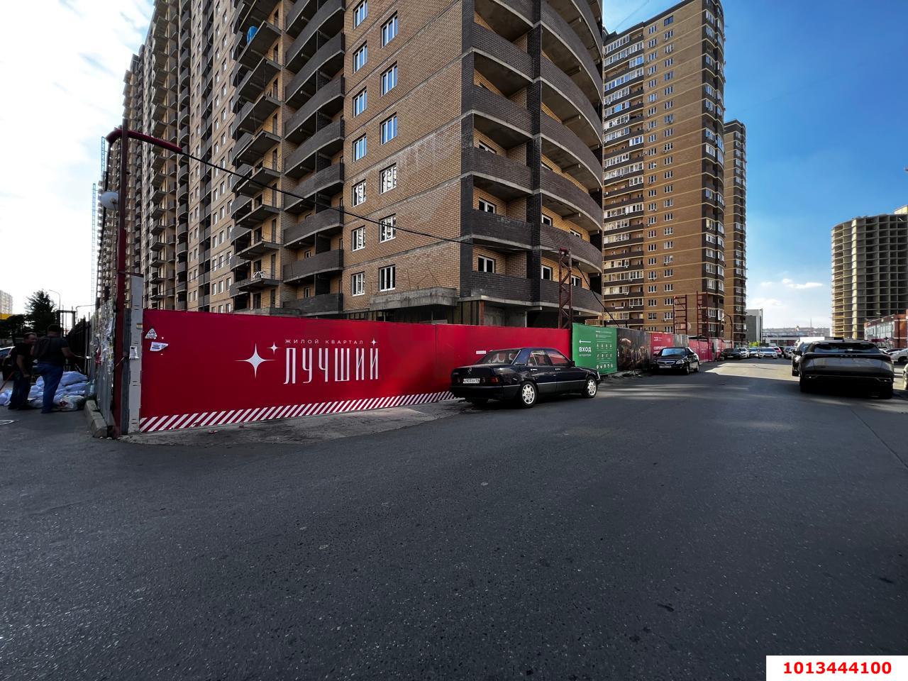 Фото №10: Торговое помещение 40 м² - Краснодар, имени Петра Метальникова, ул. Петра Метальникова, 36