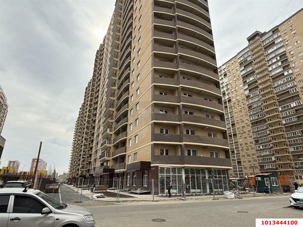 Фото №5: Торговое помещение 39&nbsp;м², 1/16&nbsp;эт. - Краснодар, Прикубанский внутригородской округ, ЖК Лучший, мкр. имени Петра Метальникова, ул. Петра Метальникова, 36