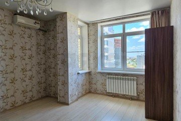 Фото №2: 3-комнатная квартира 90 м² - Краснодар, мкр. жилой комплекс Новые Черёмушки, ул. Селезнёва, 4/4