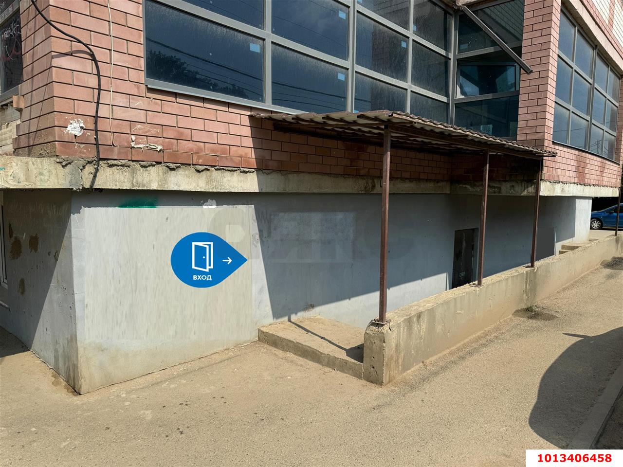 Фото №2: Торговое помещение 468&nbsp;м², 9&nbsp;эт. - Российский, Прикубанский внутригородской округ, мкр. ЖК Луч, ул. Куликова Поля, 35