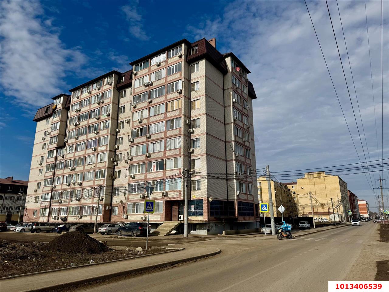 Фото №4: Торговое помещение 386&nbsp;м², 9&nbsp;эт. - Российский, Прикубанский внутригородской округ, мкр. ЖК Луч, ул. Куликова Поля, 35