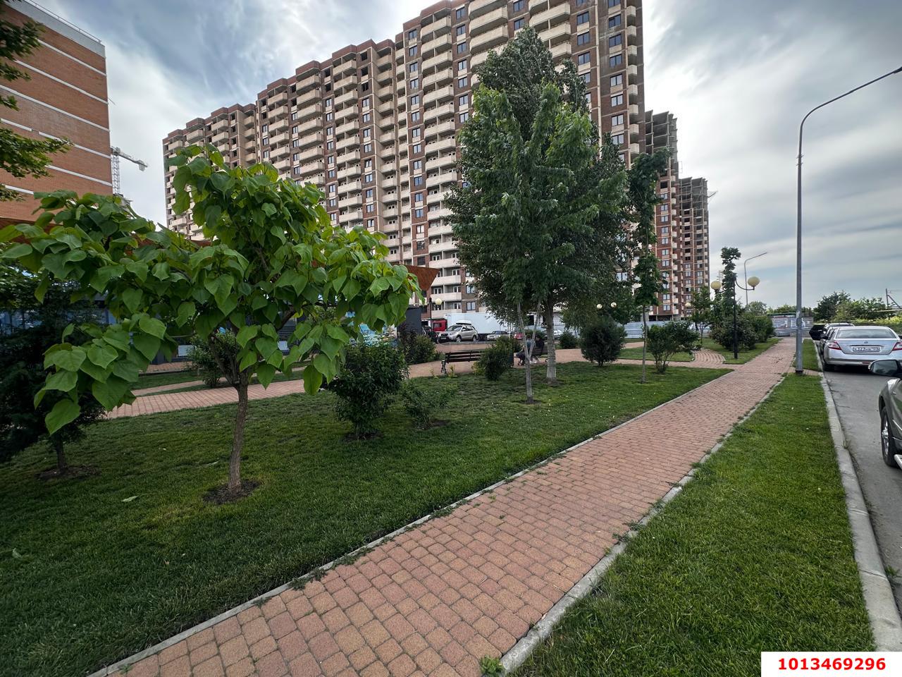 Фото №10: Торговое помещение 52 м² - Краснодар, жилой комплекс Лучший, 