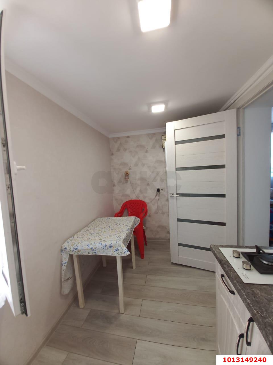 Фото №4: 1-комнатная квартира 27&nbsp;м², 2/2&nbsp;эт. - Краснодар, Западный внутригородской округ, мкр. Центральный, ул. Гоголя, 42