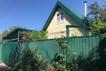 Фото №1: Дом 51 м² + 4 сот., 2 эт. - Елизаветинская, ст Кубань, ул. Яблоневая, 139