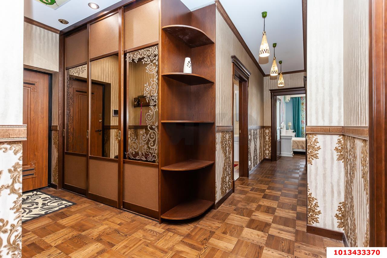 Фото №7: 4-комнатная квартира 114&nbsp;м², 12/16&nbsp;эт. - Краснодар, Кожзавод, мкр. Западный внутригородской округ, ул. Кожевенная, 54/1