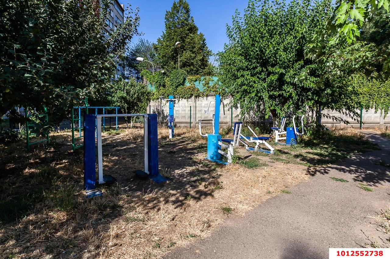 Фото №18: 3-комнатная квартира 70&nbsp;м², 4/9&nbsp;эт. - Краснодар, Прикубанский внутригородской округ, мкр. Табачная Фабрика, ул. имени Жлобы, 2