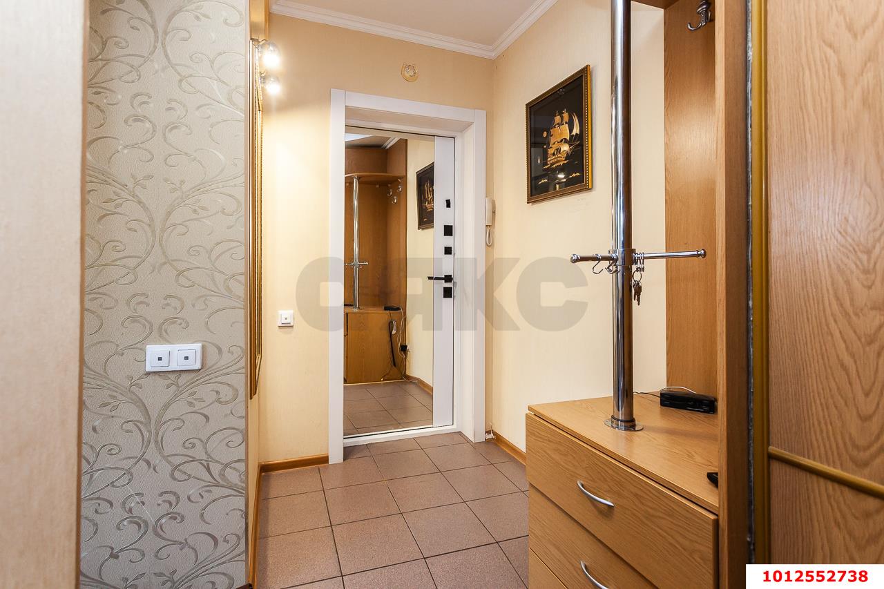 Фото №8: 3-комнатная квартира 70&nbsp;м², 4/9&nbsp;эт. - Краснодар, Прикубанский внутригородской округ, мкр. Табачная Фабрика, ул. имени Жлобы, 2