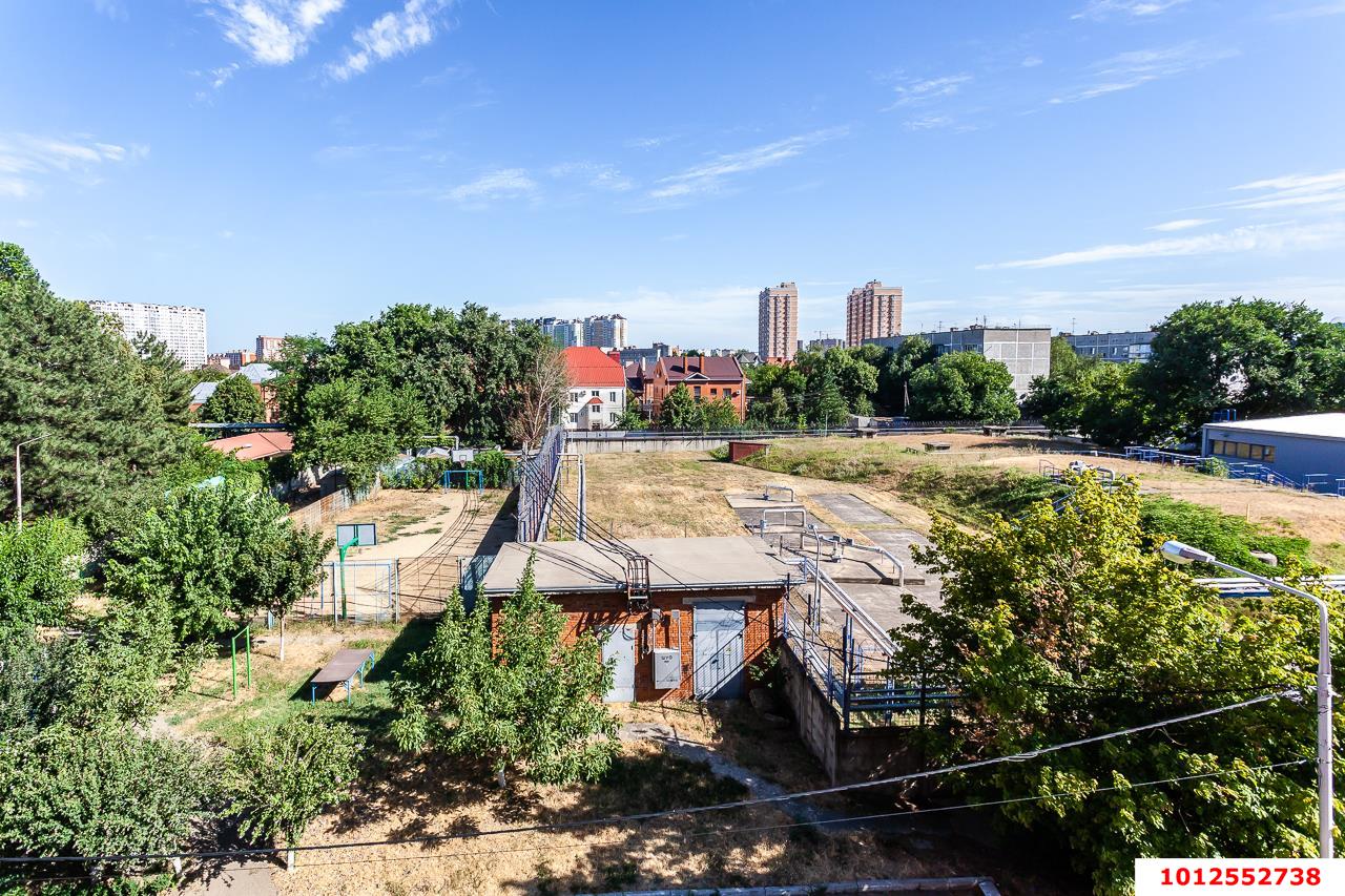 Фото №15: 3-комнатная квартира 70&nbsp;м², 4/9&nbsp;эт. - Краснодар, Прикубанский внутригородской округ, мкр. Табачная Фабрика, ул. имени Жлобы, 2