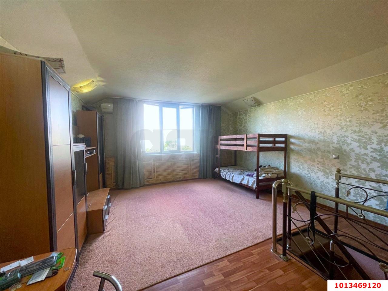 Фото №6: 3-комнатная квартира 180&nbsp;м², 3/4&nbsp;эт. - Краснодар, Прикубанский внутригородской округ, мкр. Краевая Клиническая Больница, ул. Шпака, 6/1