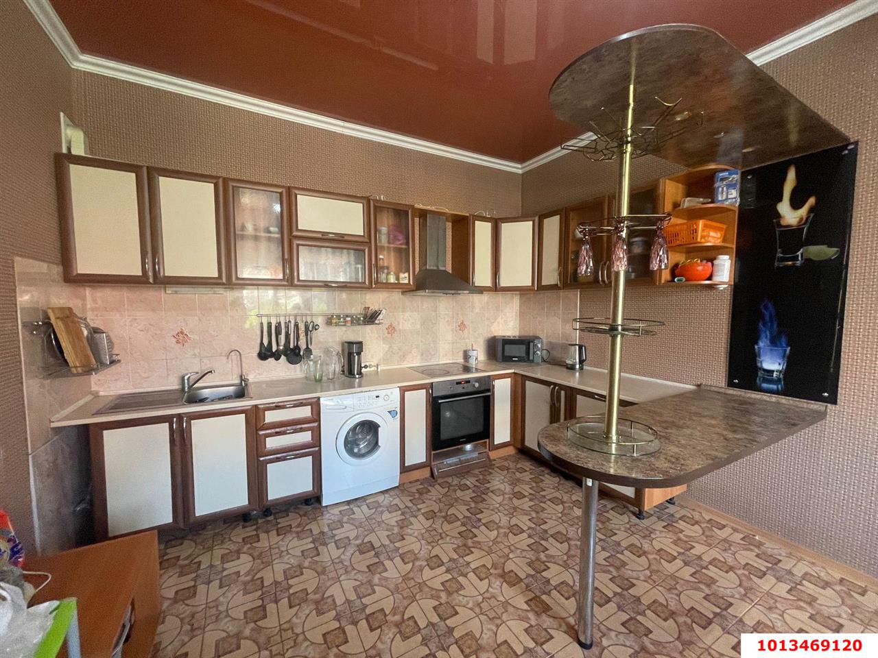 Фото №3: 3-комнатная квартира 180&nbsp;м², 3/4&nbsp;эт. - Краснодар, Прикубанский внутригородской округ, мкр. Краевая Клиническая Больница, ул. Шпака, 6/1