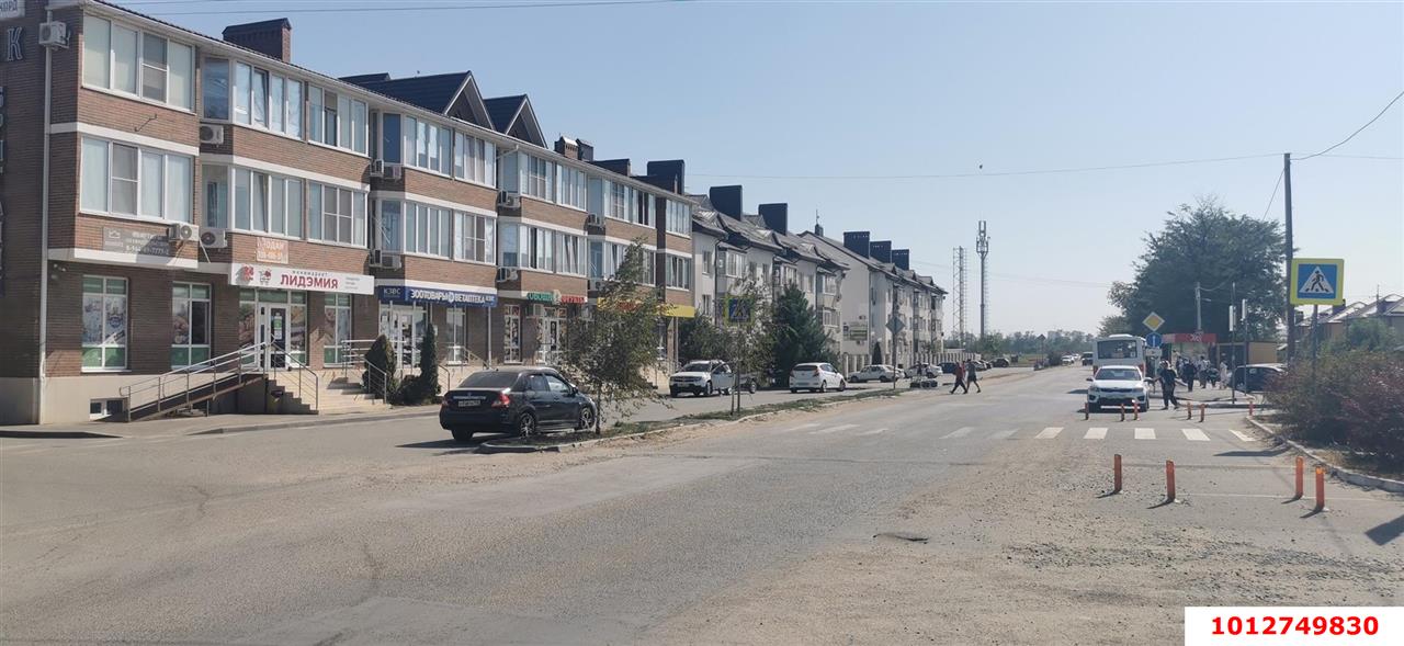 Фото №2: Торговое помещение 452&nbsp;м², 3&nbsp;эт. - Краснодар, Прикубанский внутригородской округ, мкр. ЖК Добрый, ул. Почтовое Отделение 87