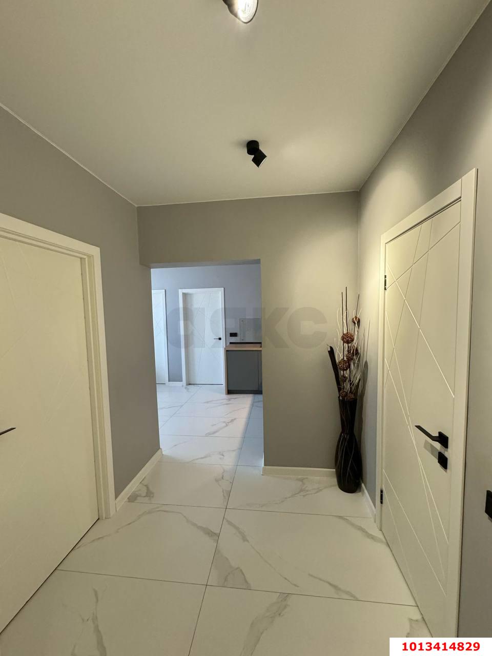 Фото №8: 3-комнатная квартира 70&nbsp;м², 6/6&nbsp;эт. - Новая Адыгея, мкр. жилой комплекс Виноград 2, ул. Бжегокайская, 25/1к5