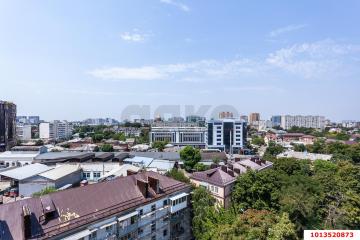 Фото №1: 3-комнатная квартира 176&nbsp;м², 9/9&nbsp;эт. - Краснодар, мкр. Центральный, ул. Ленина, 90/1
