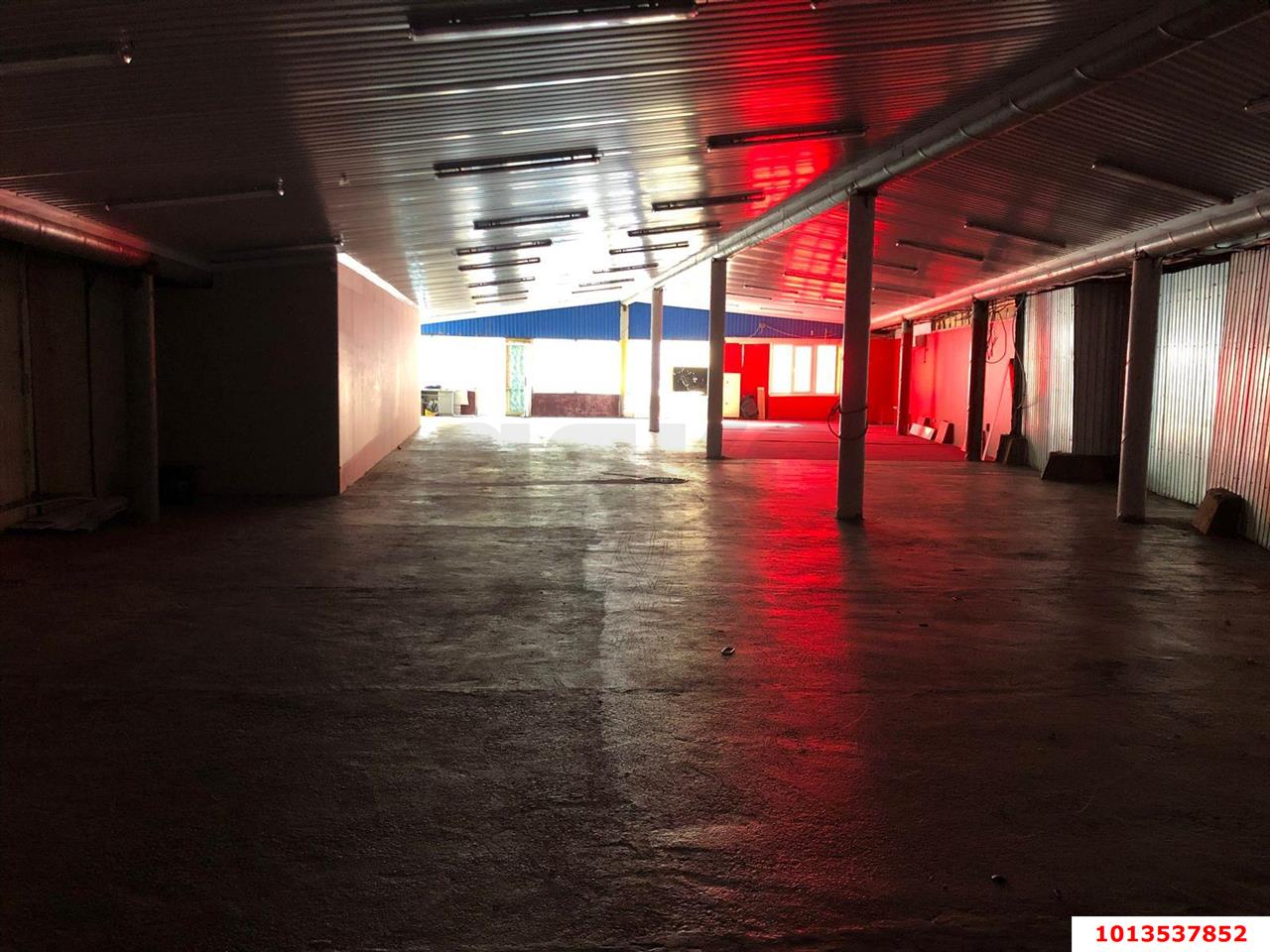 Фото №4: Торговое помещение 432&nbsp;м², 1/1&nbsp;эт. - Краснодар, Карасунский внутригородской округ, мкр. Черёмушки, ул. Стасова, 167