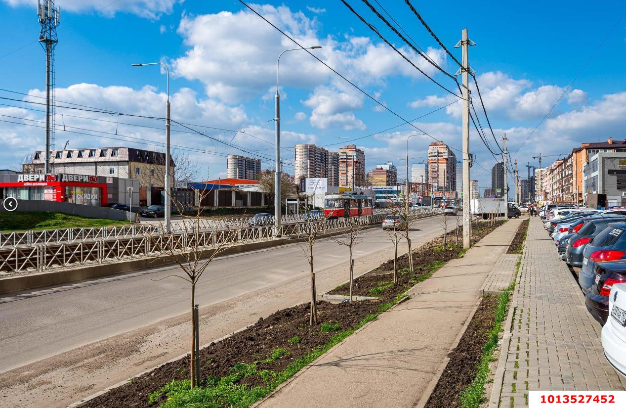 Фото №1: Торговое помещение 25 м² - Краснодар, Музыкальный, ул. Московская, 140В