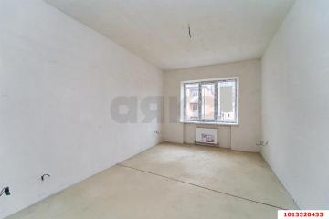 Фото №1: 1-комнатная квартира 35&nbsp;м², 3/3&nbsp;эт. - Краснодар, мкр. 2-я Площадка, ул. Ветеранов, 83