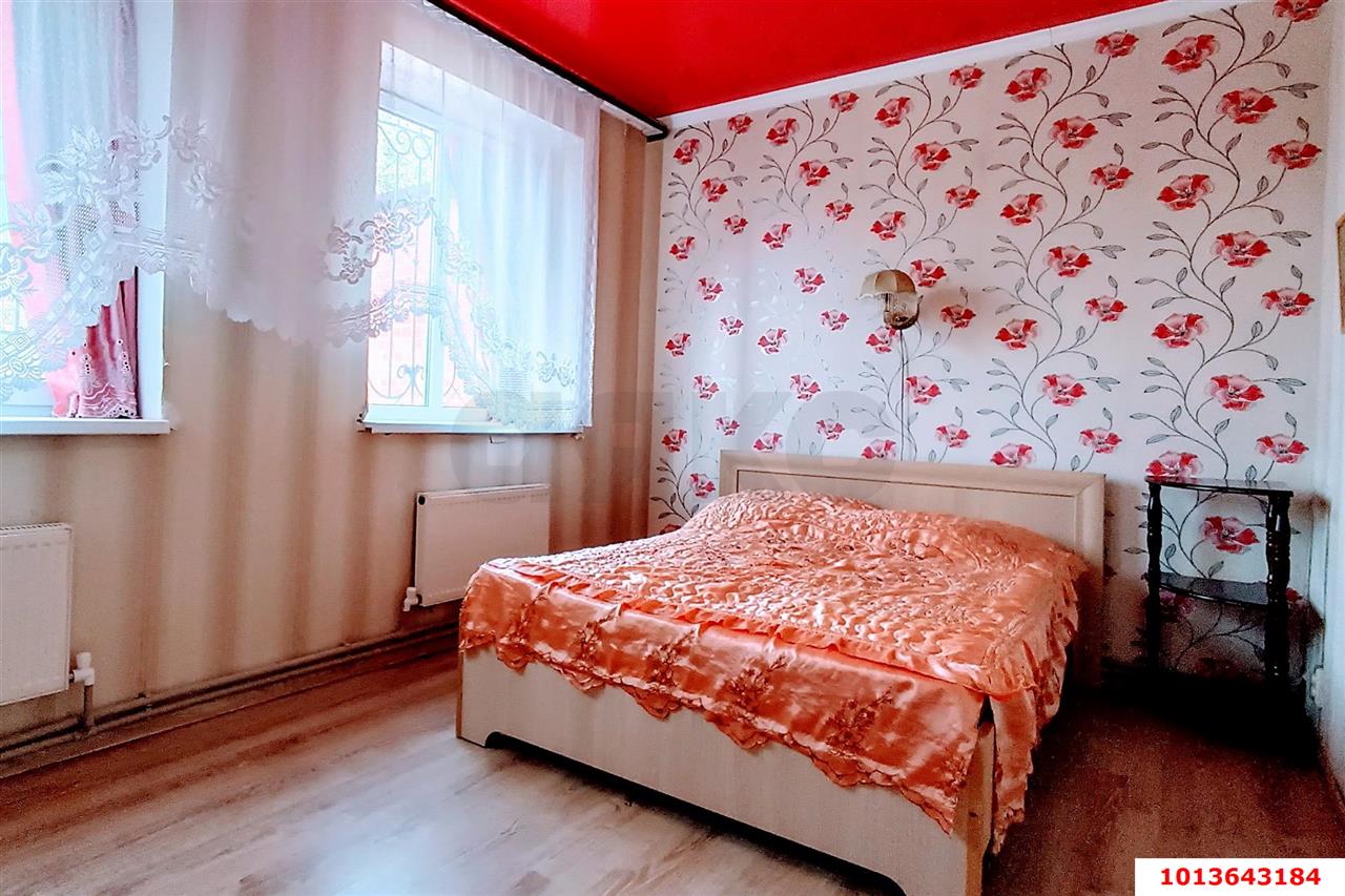 Фото №18: Дом 131&nbsp;м² + 7.25&nbsp;сот., 2&nbsp;эт. - Знаменский, Карасунский внутригородской округ, ст Краснодарсельмаш-2, ул. Вишнёвая, 66
