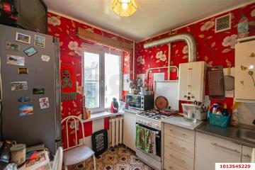 Фото №1: 1-комнатная квартира 31 м², 4/5 эт. - Краснодар, мкр. Завод Измерительных Приборов, ул. Офицерская, 48