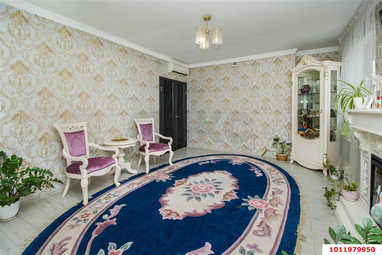Фото №7: 2-комнатная квартира 70&nbsp;м², 3/3&nbsp;эт. - Краснодар, Центральный внутригородской округ, Покровка, мкр. Центральный, ул. Новокузнечная, 88