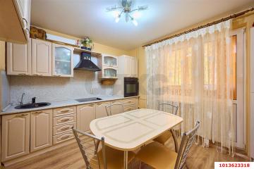 Фото №1: 1-комнатная квартира 46 м², 3/16 эт. - Краснодар, мкр. Завод Измерительных Приборов, ул. Зиповская, 45