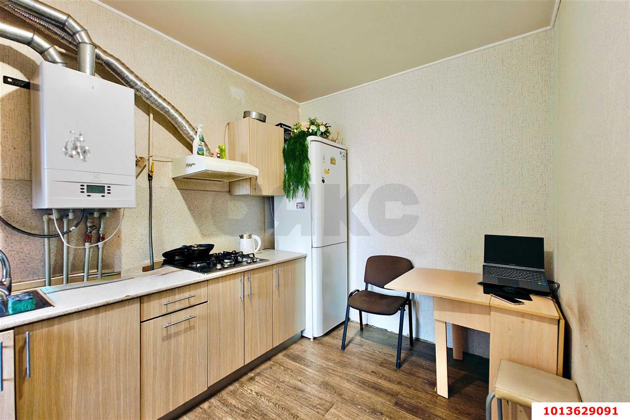 Фото №3: 1-комнатная квартира 38&nbsp;м², 4/6&nbsp;эт. - Краснодар, мкр. Прикубанский внутригородской округ, ул. Кирилла Россинского, 69